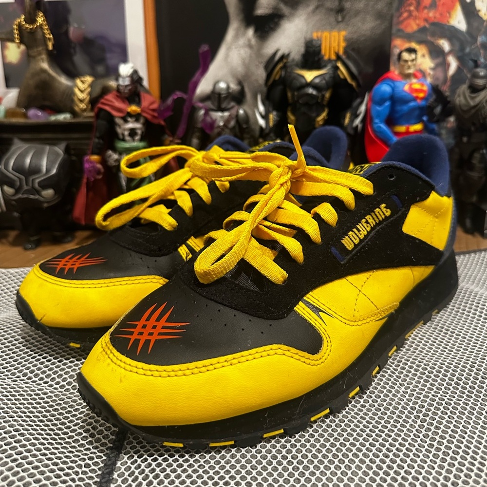 Reebok Wolverine X-Men Classic Leather Sneakers Size 9 - Picture 4 of 11